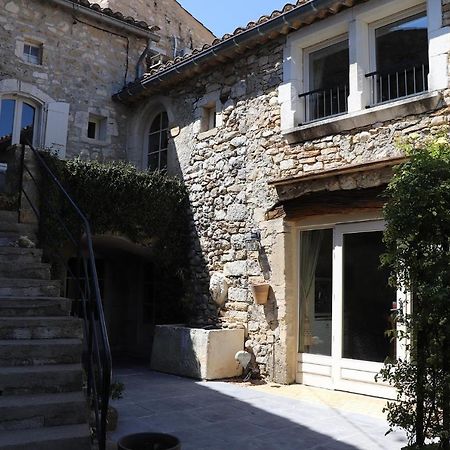 Clarberg - Gîte Saint-André-de-Roquepertuis Extérieur photo